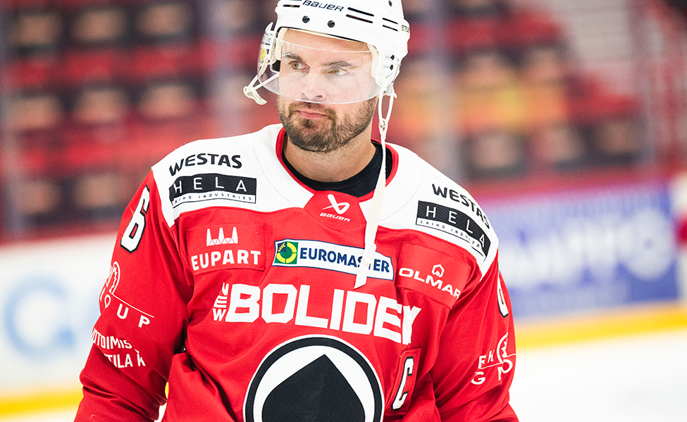 Ishockeyspelaren Jesse Joensuu.