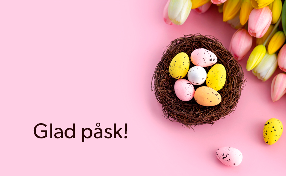 På påsken kan man dekorera med färggranna chokladägg och tulpaner.