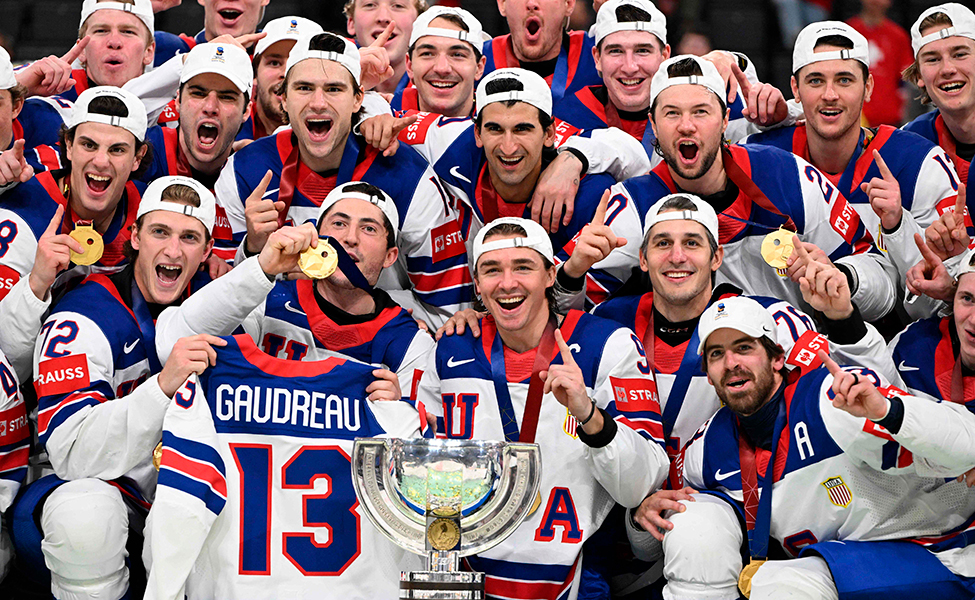USA:s herrlag i ishockey firar att de har vunnit VM-guld i Stockholm den 25 maj.