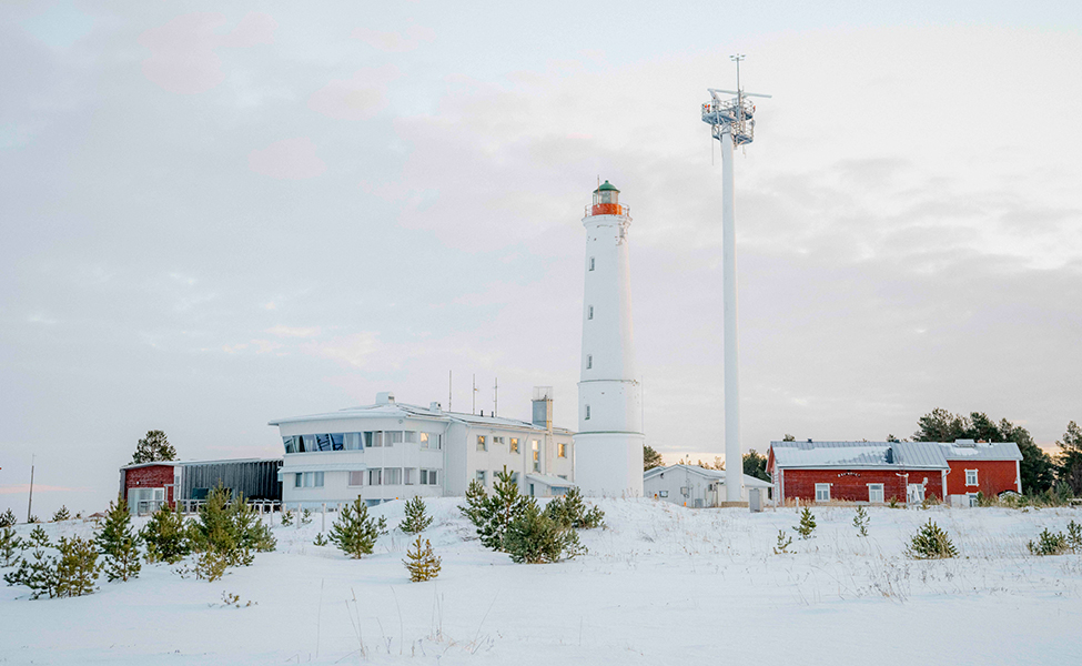 vinterlandskap med fyr