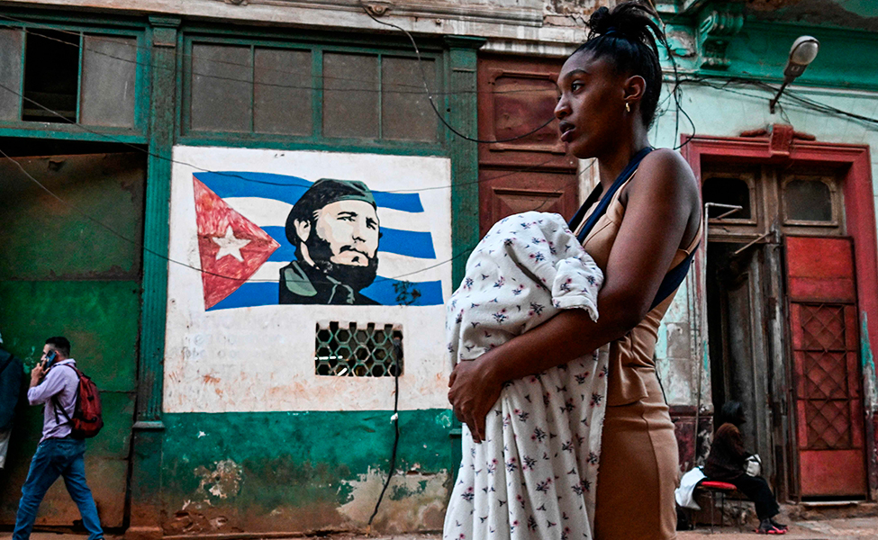 kvinna med barn, Kuba