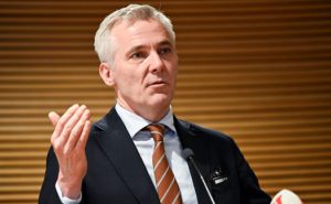 undervisningsminister Adlercreutz